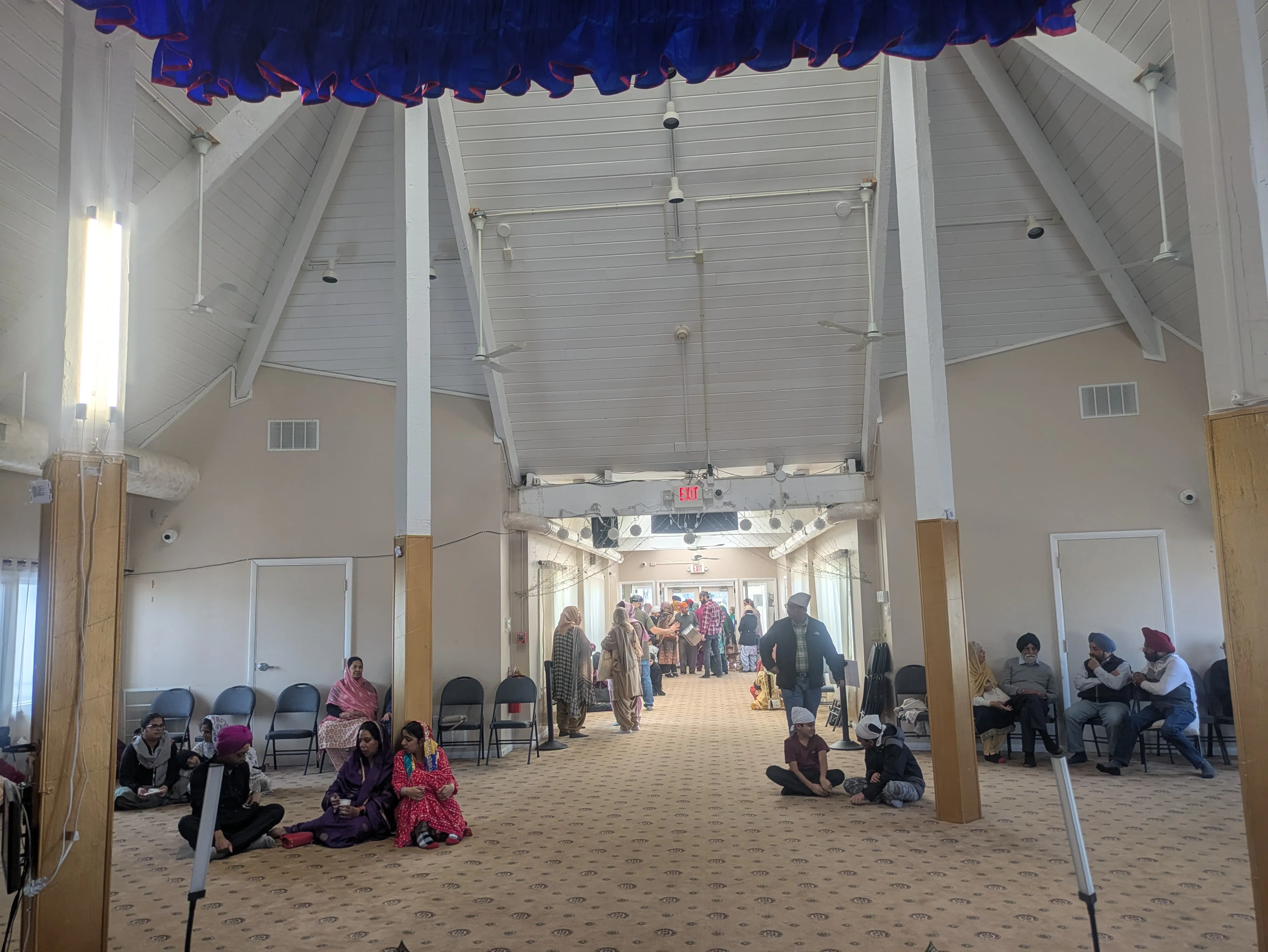 The sangat gathered in the Darbar hall