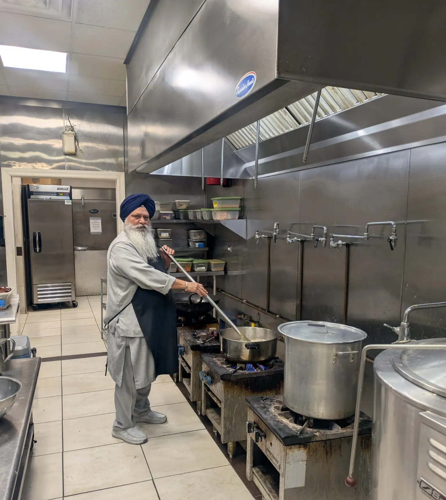 Bhai Bhagat Singh, Langar Sevadar, preparing langar in the kitchen