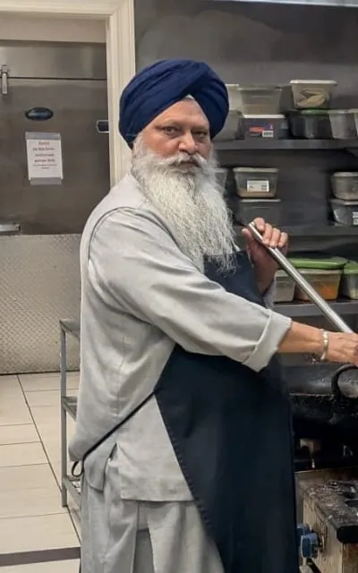 Bhai Bhagat Singh, Langar Sevadar